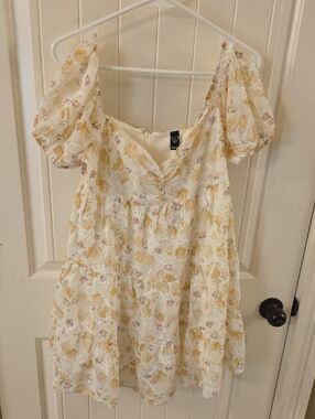 Windsor Cream Floral Puff-Sleeve Mini Dress